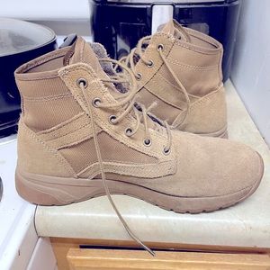 Men’s Carhartt Waterproof Boots